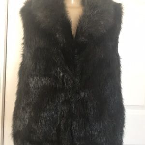BB Dakota Faux Fur vest